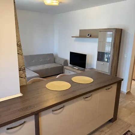 Apartamento Kasper 1 *